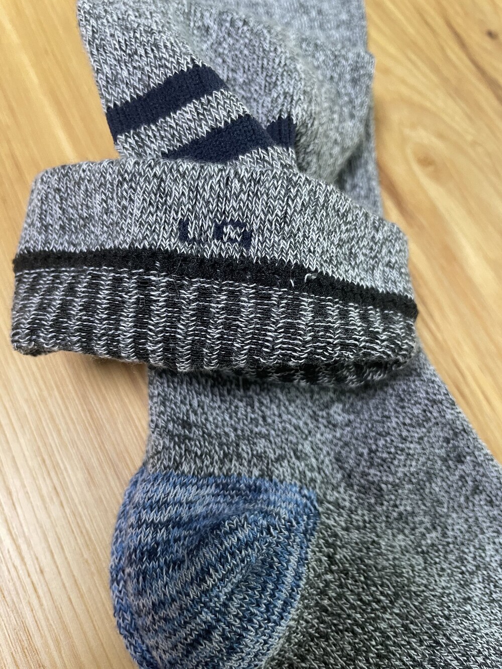 Bombas Compression Socks Size Large - Picture 3 of 7